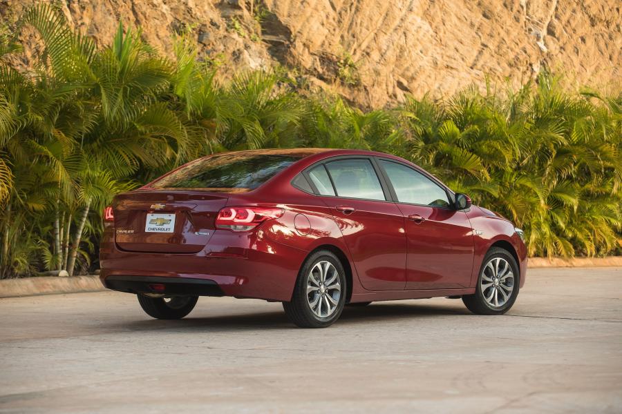  Chevrolet Cavalier Premier 2017 года  (MX) (фото 10 из 27)